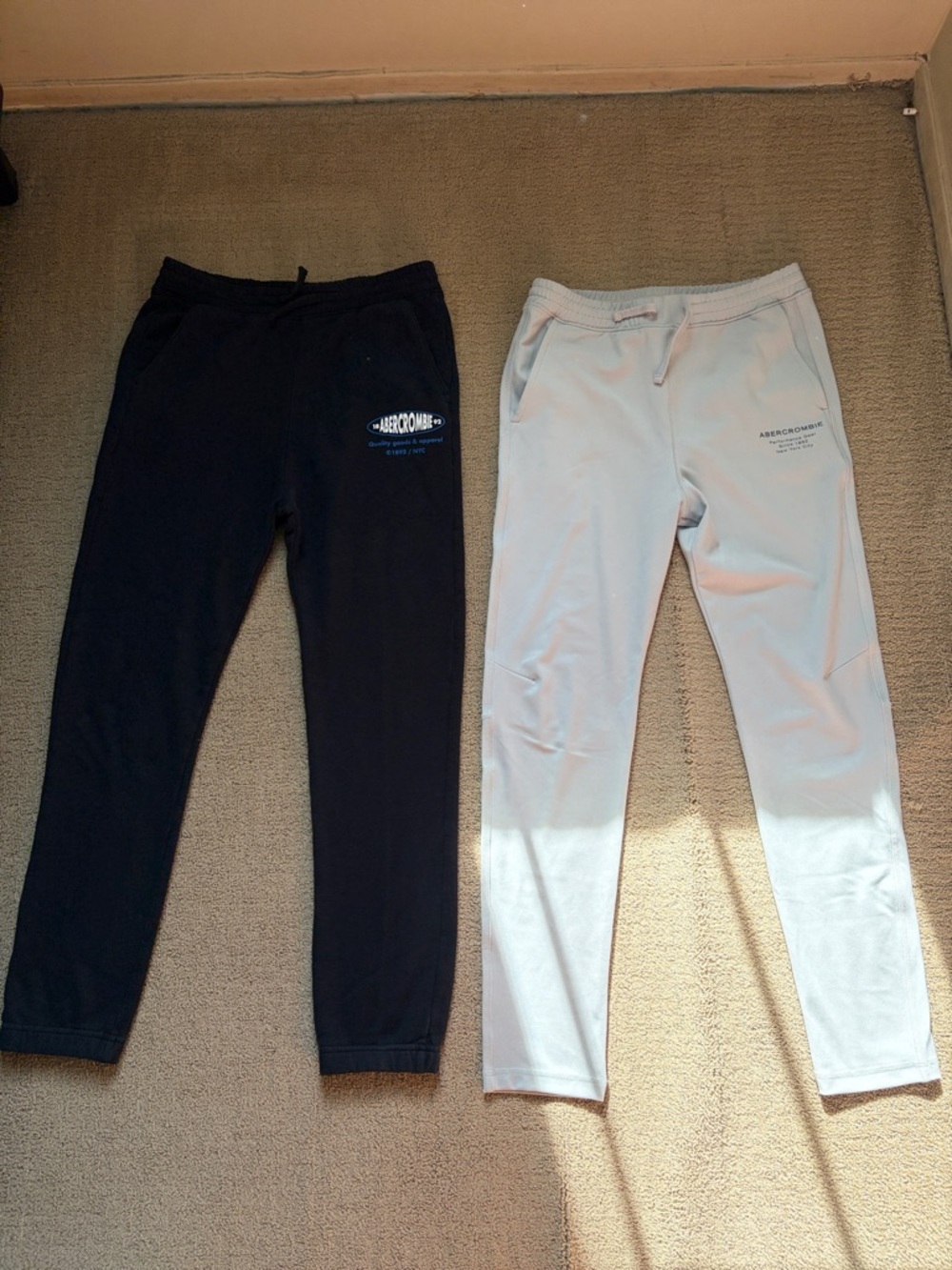 Abercrombie & Fitch Kids Black Gray Jogger Pants lot of 2 NYC sweatpants 15-16